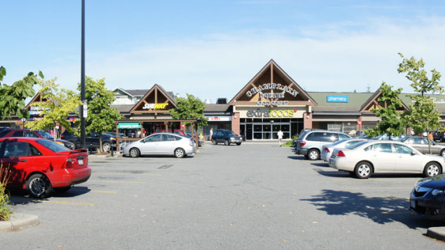 Champlain Square Shopping Centre