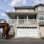 Most Desirable 4-bedroom Townhouse with Double Side-by-Side Garage